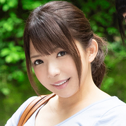 麻里梨夏